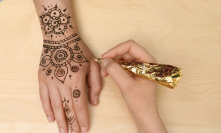 Vidya Mehandi Artist, Mulbagal